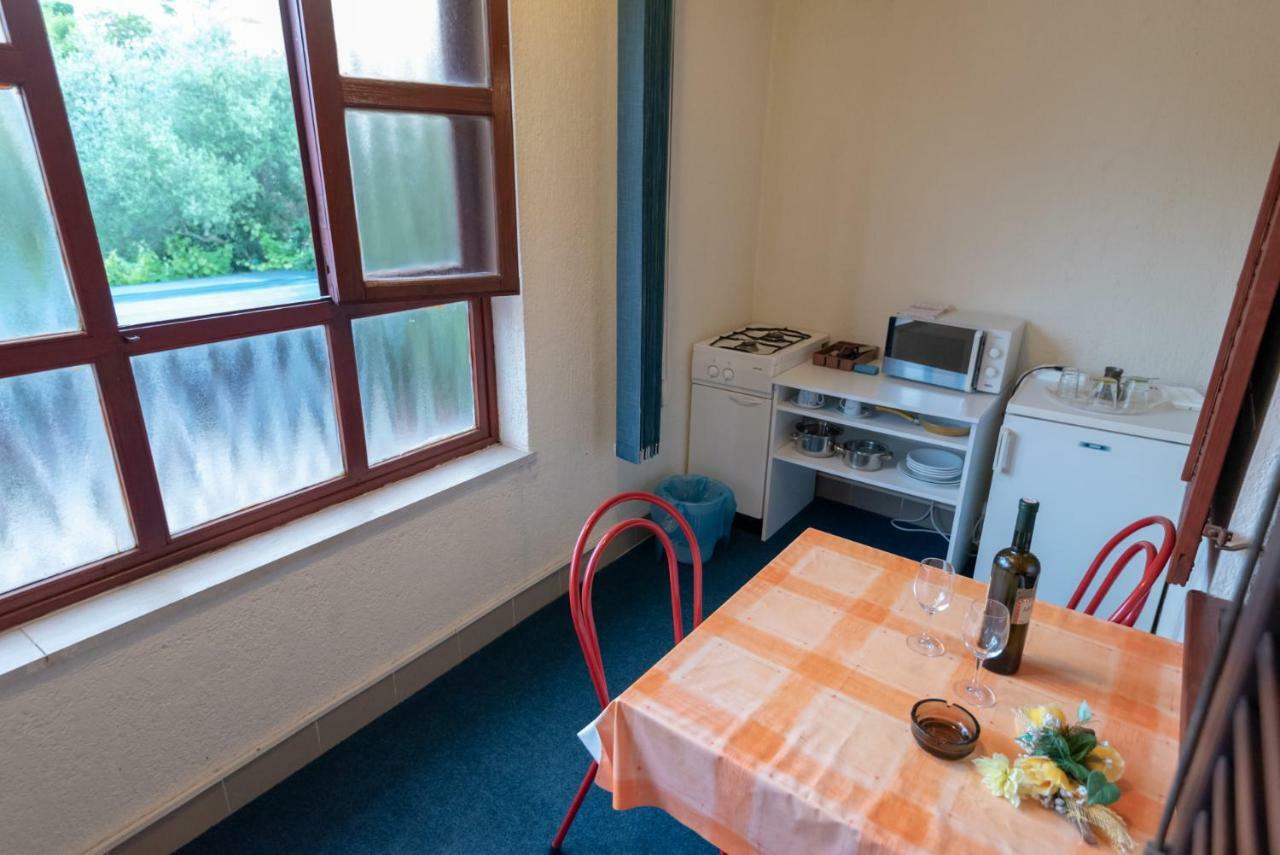 Dianaville Banjole Exteriör bild